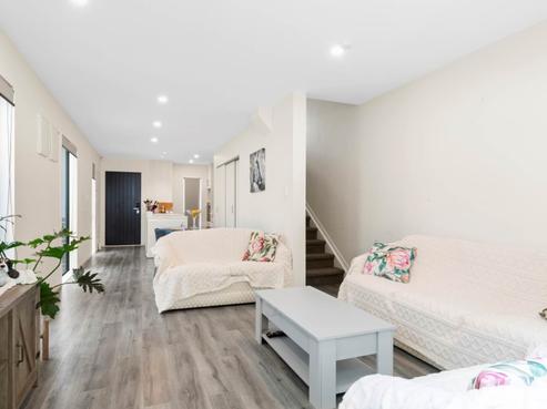 14 Mata Lane, Stanmore Bay