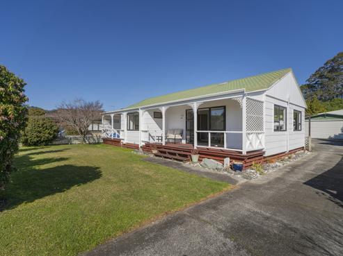 68 Catherine Crescent, Whitianga