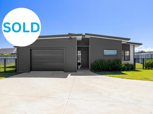 16 Tawhai Crescent, Wharewaka