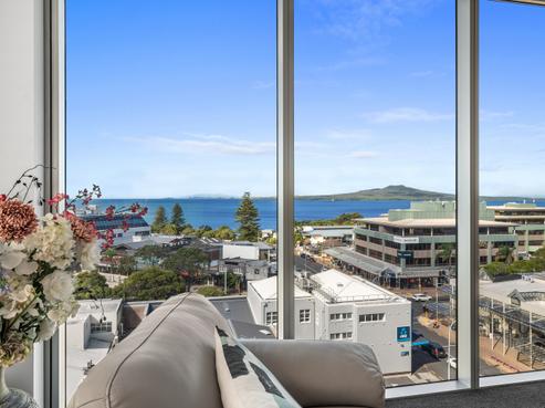 801/3 Northcroft Street, Takapuna