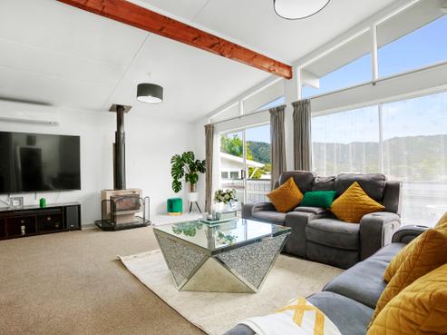 28 Mataura Grove, Wainuiomata