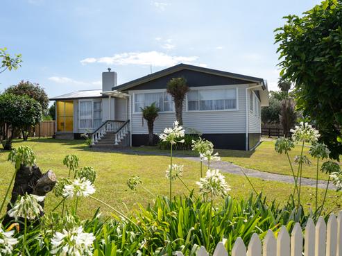 2 Blairgowrie Place, Leamington