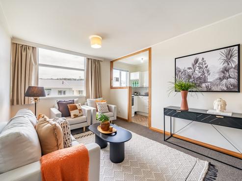 12/10 Angus Avenue, Berhampore