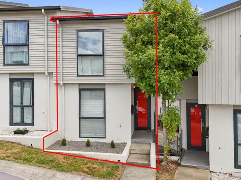 8/10 Silver Moon Road, Albany Heights