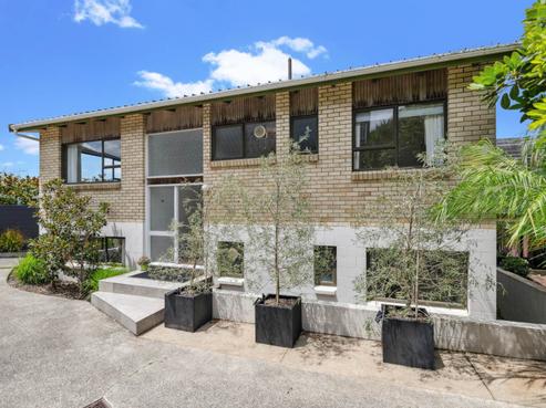 2/2 Marama Street, Castor Bay