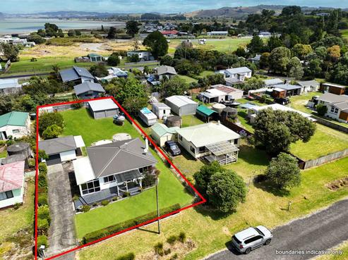 13 Puriri Avenue, Kaiaua