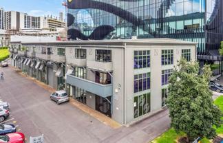 CORNER TWO-LEVEL OFFICE IN FREEMANS BAY
