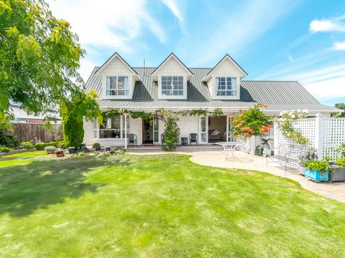 11 Chokebore Place, Sockburn