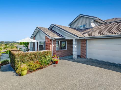 63 Chesterfield Way, Orewa