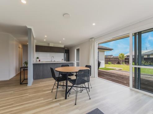 8 Carmine Crescent, Appleby