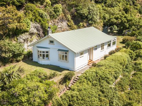 34 Ribble Street, Island Bay