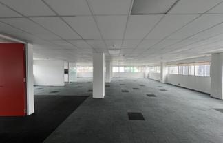 Full floor office - Webb Street 