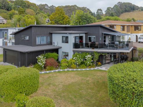 2 Cherry Lane, Acacia Bay
