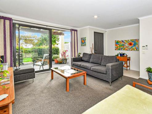 47 Popokatea Drive, Takanini