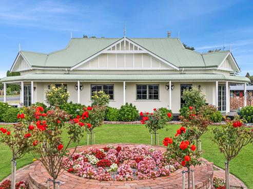 10 Kaimai Drive, Matamata