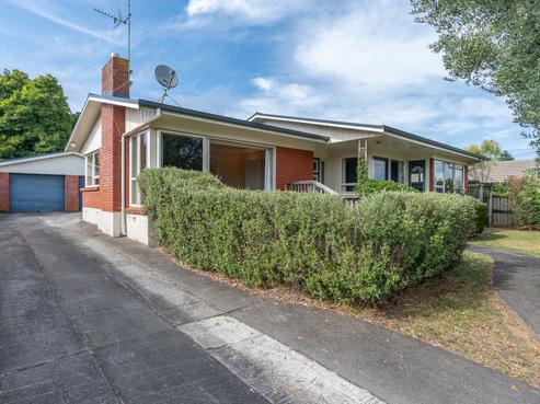 14 Lamont Street, Chartwell