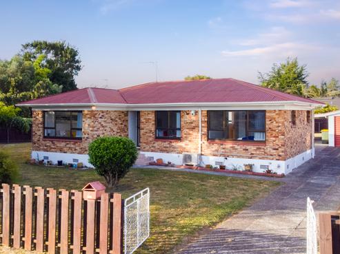 57 Rosehill Drive, Rosehill