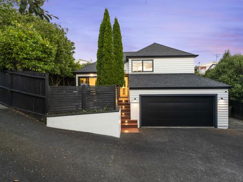 12B Mccahill Views, Botany Downs