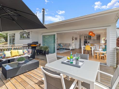13 Caulton Street, Saint Johns
