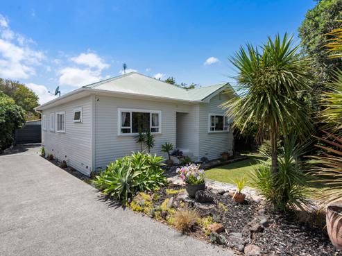 38 Ennismore Road, Mount Albert