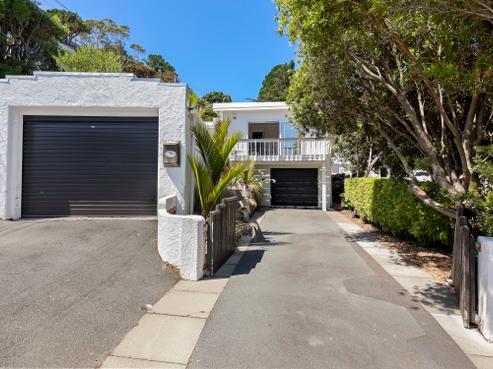8 Otaki Street, Miramar