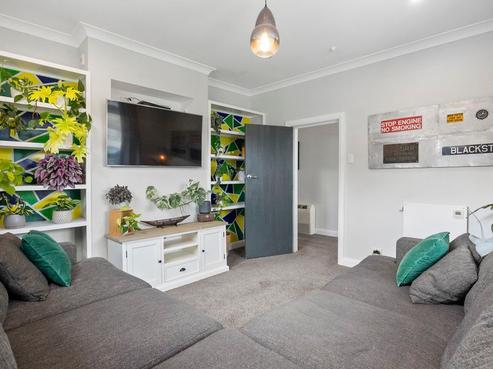85 Dalgety Street, Saint Kilda
