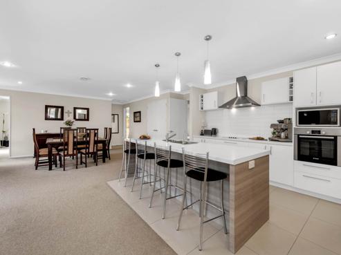 59 Intrepid Crescent, Beachlands