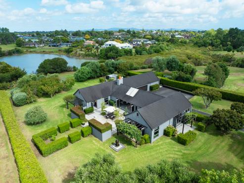 14 Millbrook Drive, Waiuku