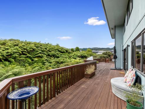 73 Percy Kinsman Crescent, Riverstone Terraces
