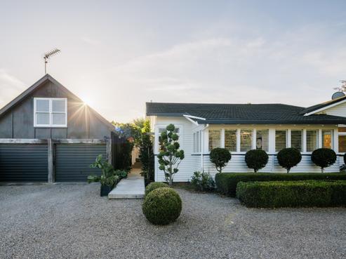 1242 Kaipaki Road, Cambridge