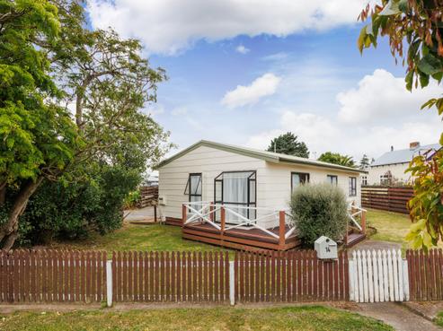 14 Rata Street, Feilding