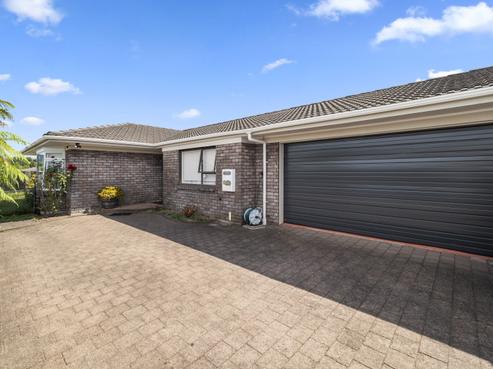 42A Robertson Street, Glenholme