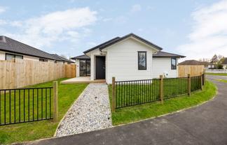 2/32 Ross Crescent, Fairfield