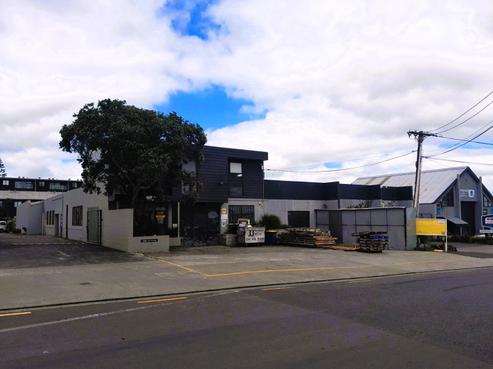 43 Cartwright Road, Kelston