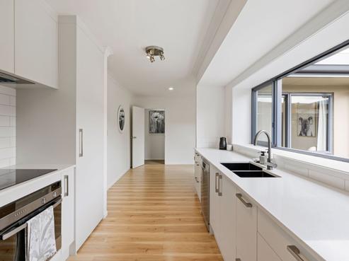 10 Maidstone Place, Rototuna North