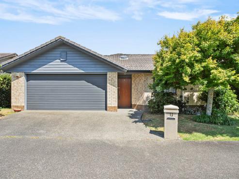 13/1 Piriti Drive, Te Atatu Peninsula