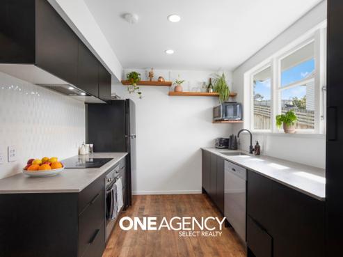 50 Owhiti Street, Titahi Bay