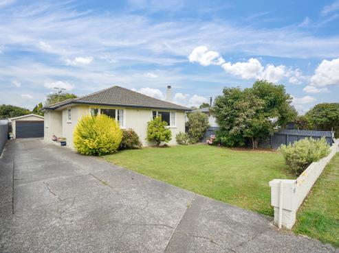 107 Martin Street, Strathern