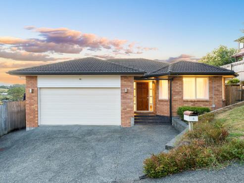 8 Waltham Street, Henderson
