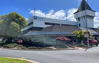 Fully tenanted investment