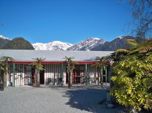 27 Cron Street, Franz Josef Glacier
