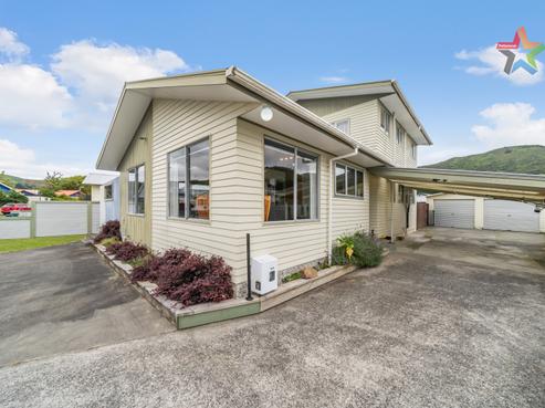 30 Matthews Road, Wainuiomata