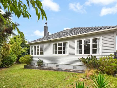 40 Clinkard Avenue, Glenholme