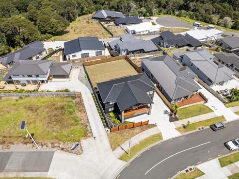 16 Matara Avenue, Maraetai