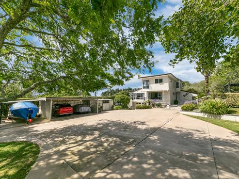 92 Awanui Rise, Papakura