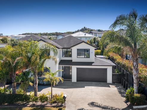 24 Flavell Drive, Orewa