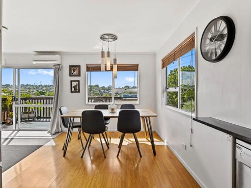 16 Arlette Place, Massey