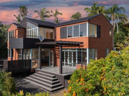 42 Penguin Drive, Murrays Bay