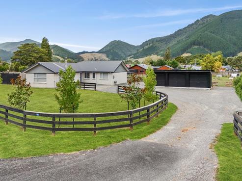 11 Robertson Mill Place, Rai Valley