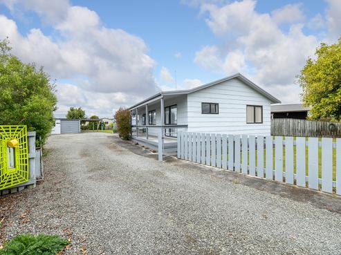 34 Frederick Street, Carterton